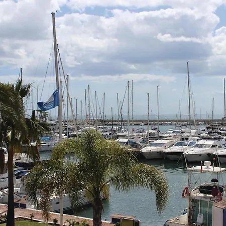 2 Bedroom Lovely Apartment In Estepona Апартаменты *