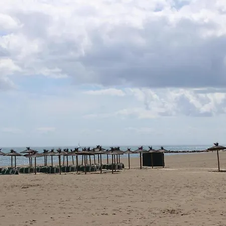 2 Bedroom Lovely Apartment In Estepona Эстепона