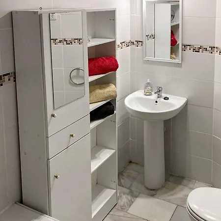 Apartment 2 Bedroom Lovely Apartment In Estepona Estepona